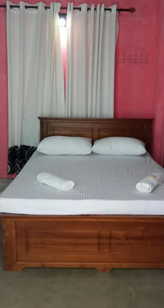 Roo Lanka Homestay Kandy 0*,